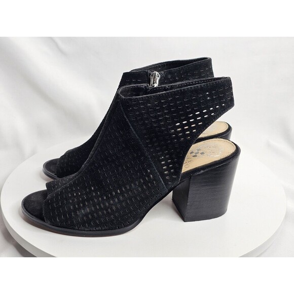 Vince Camuto Black Peep Toe Perforated Ankle Zip Up Booties Chunky Heels Size 6 - Picture 1 of 8